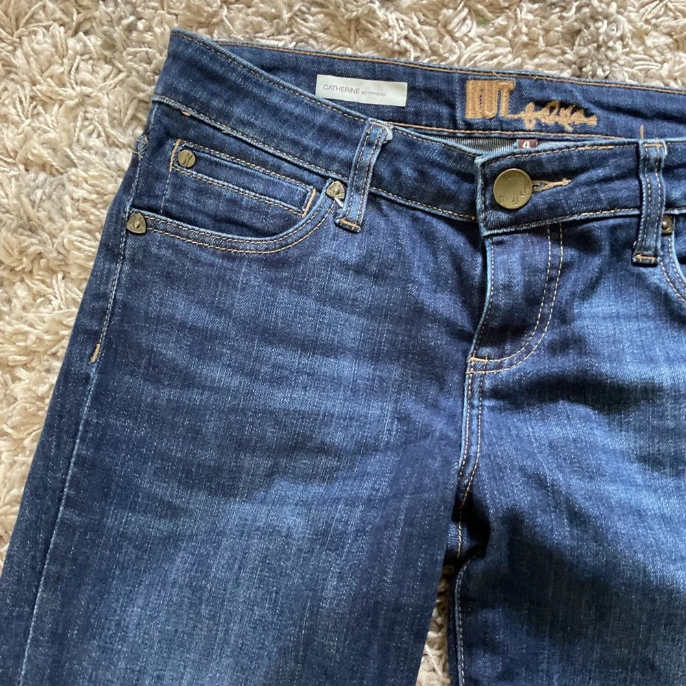KUT from the Kloth Catherine Boyfriend Jeans Dark Indigo Blue Straight Leg 4